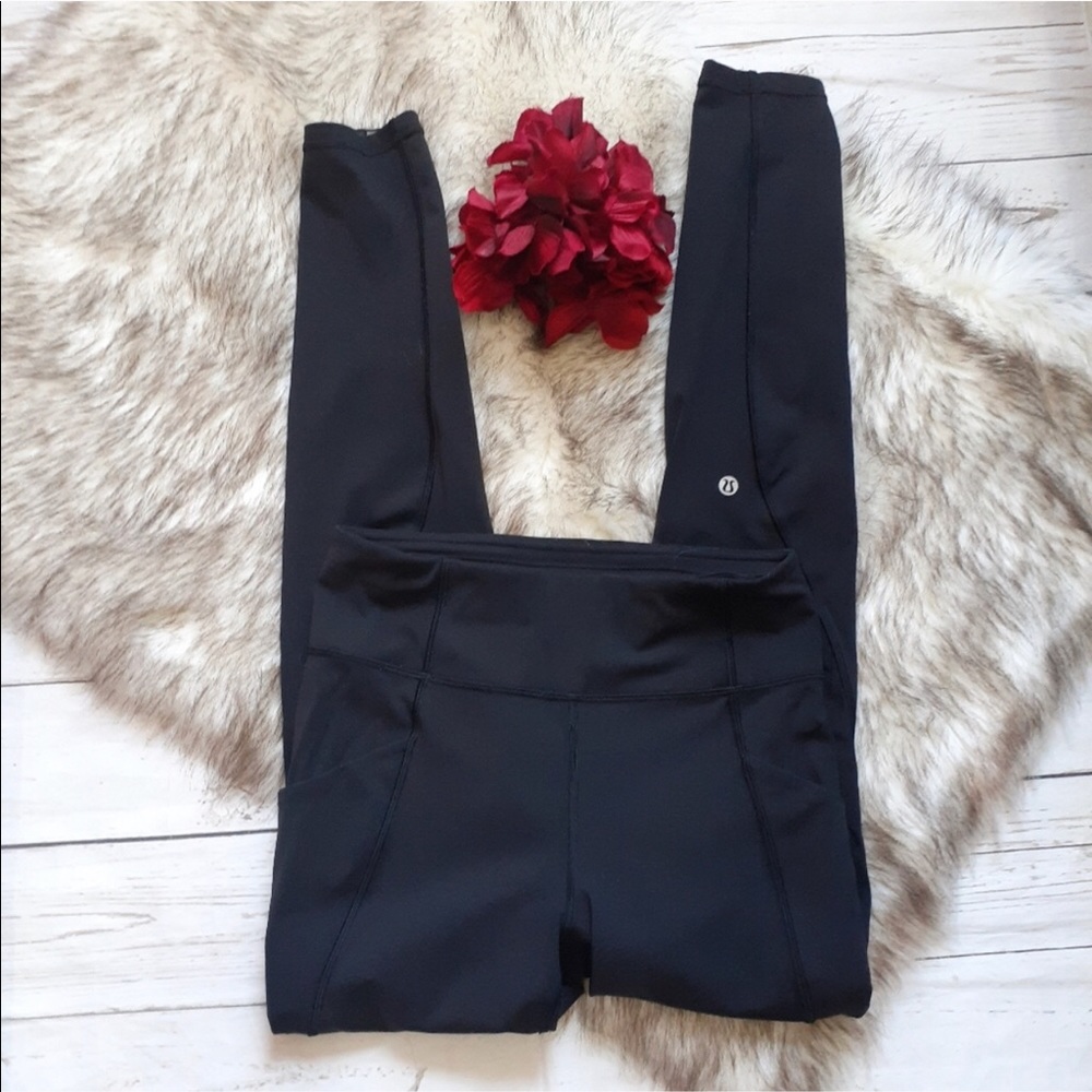 Lululemon Speed Up Tight Full-On Luxtreme Size 6